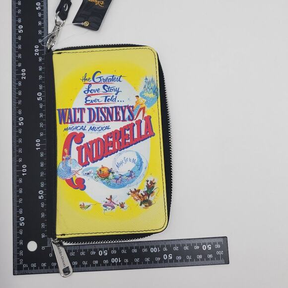 Disney x Buckle-Down Cinderella Zip-Around Wristlet/Wallet - Picture 16 of 16